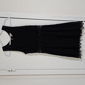 Black Dress, Approx Length 36", Waist 14/15" (Size M)